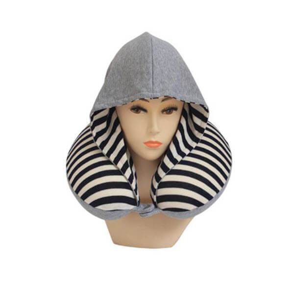 หมอนรองคอแบบมีฮู๊ด Memory Foam