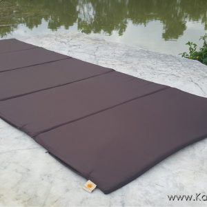 ที่นอนปิกนิกยางพารา รุ่น M - สีน้ำตาล ผ้ากันน้ำ กันไรฝุ่น